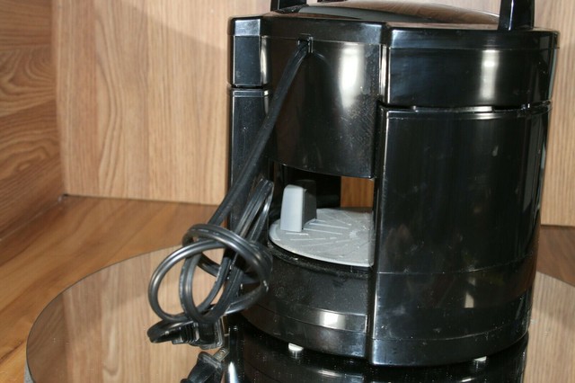 Ouvre-boîtes Et Pots électrique Black & Decker Lids Off JW400 – Open All