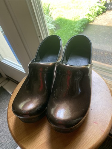 patent leather clogs for nurses