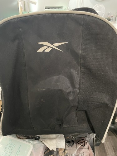 Sac de sport Reebok Gym. Noir d’occasion, nombreux compartiments 22”X11”X12”. - Photo 3/5