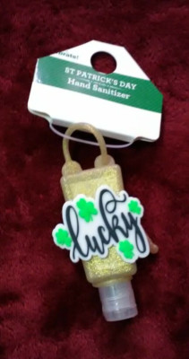 *ANTIBACTERIAL HAND SANITIZER WITH ST. PATRICK'S DAY SILICONE LUCKY CASE HOLDER*