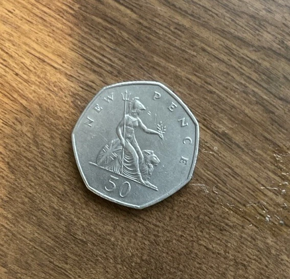 1969 BRITAIN 50P NEW PENCE - Image 3 of 4