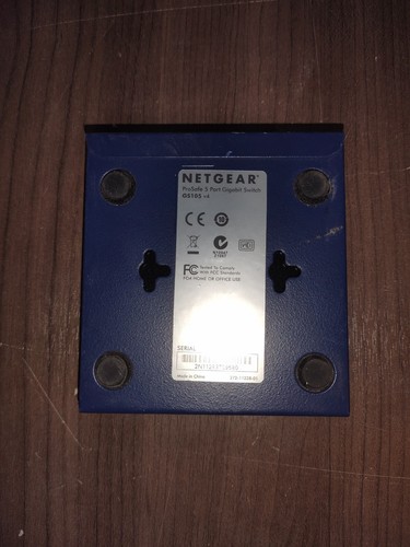 NetGear ProSafe GS105 v4 5-Port Gigabit Ethernet Switch - Picture 4 of 4