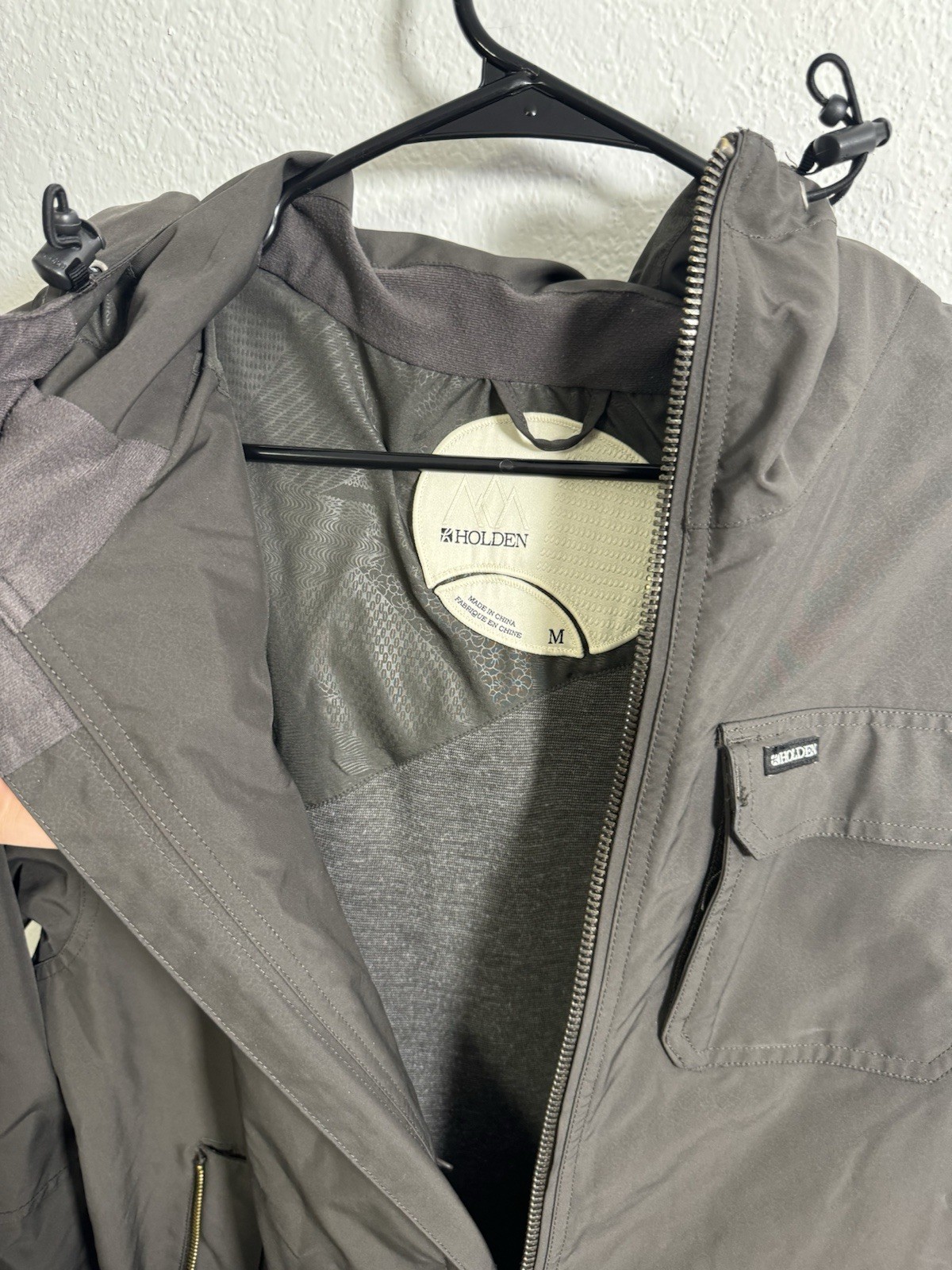 Holden Grey Performance Jacket Size Medium - image 6