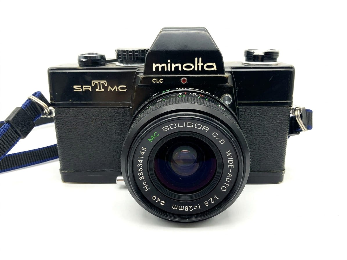 Minolta SRT MC + Soligor 28 mm f/2.8 kit set analogico reflex 35 mm fotocamera obiettivo corpo