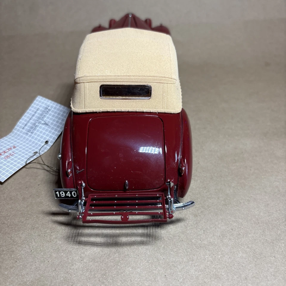 COCHE CONVERTIBLE PACKARD FRANKLIN 1940 COMO NUEVO FUNDIDO A PRESIÓN 1:25 Foto 2 de 4
