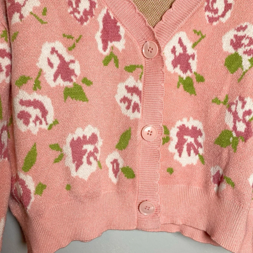 Willow & Wind Women's Button Front Pink V Neck Cardigan Floral Size M - Image 3 of 4