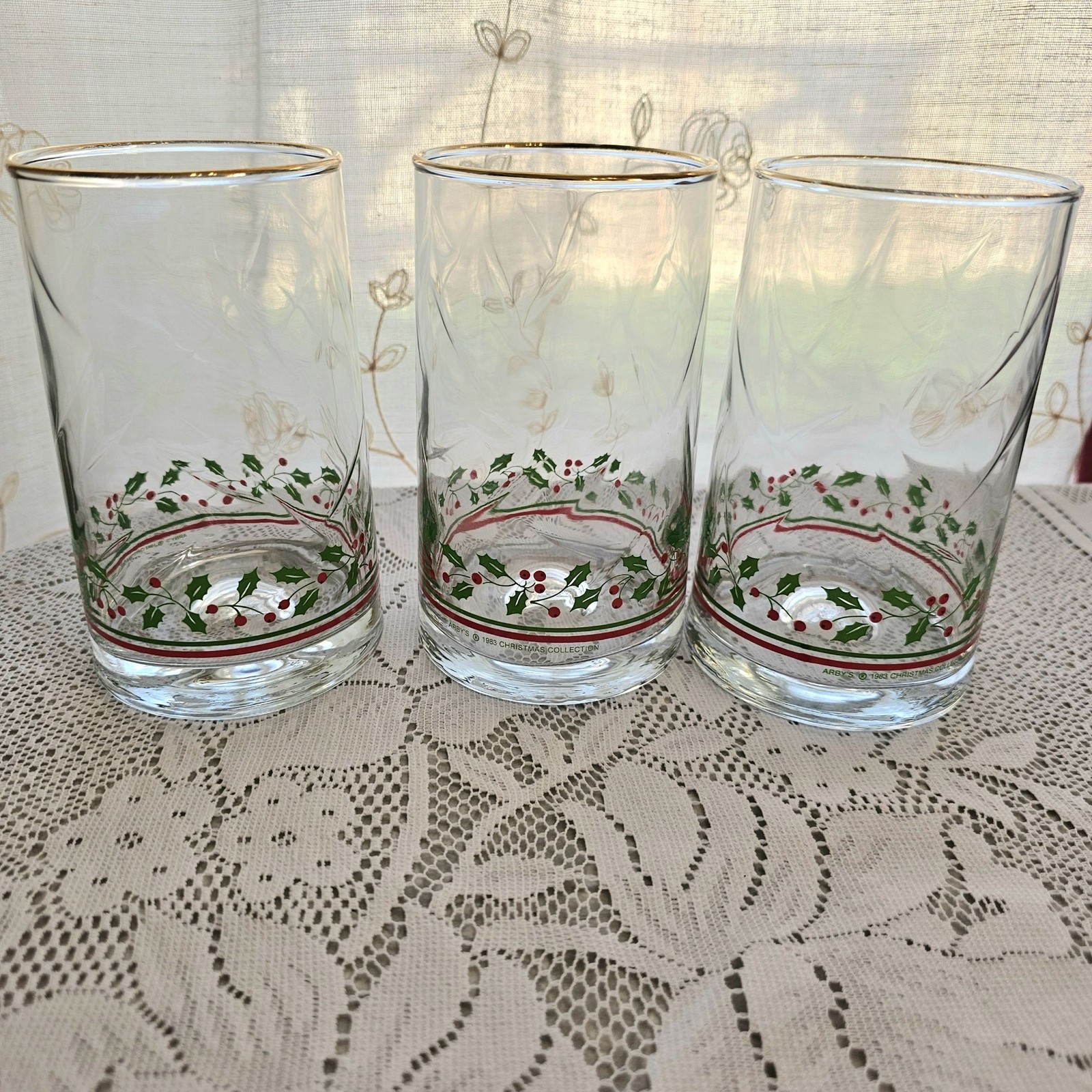 3 Arbys Christmas Holly Berry Ice Tea Glasses 5-1/4
