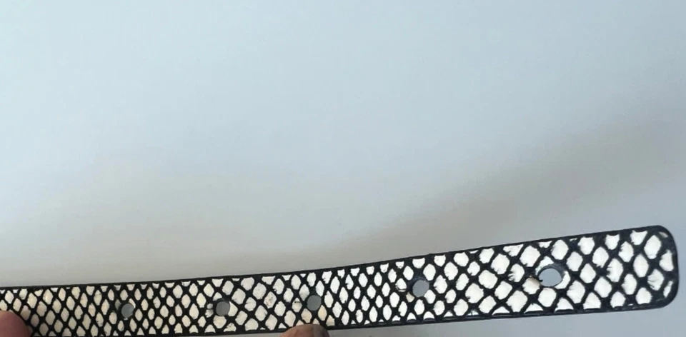 Cinto Diane von Furstenberg DVF envoltório duplo preto branco pele de cobra L 72” - Imagem 2 de 4