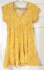 Womens Nwt yellow floral dress Size Small