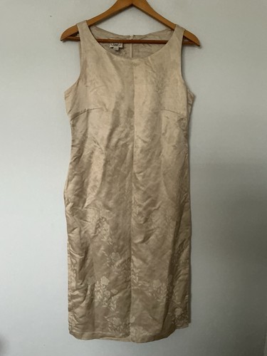 Laura Ashley, Abito vintage Laura Ashley misto seta taglia 12 tubino raso oro floreale senza maniche