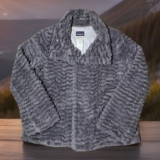 Patagonia Women  s Pelage High Pile Fleece Zip Grey Jacket Pockets Size M Rare