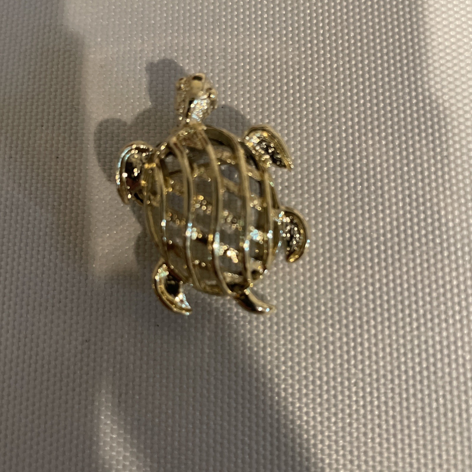Turtle Brooch - image 3