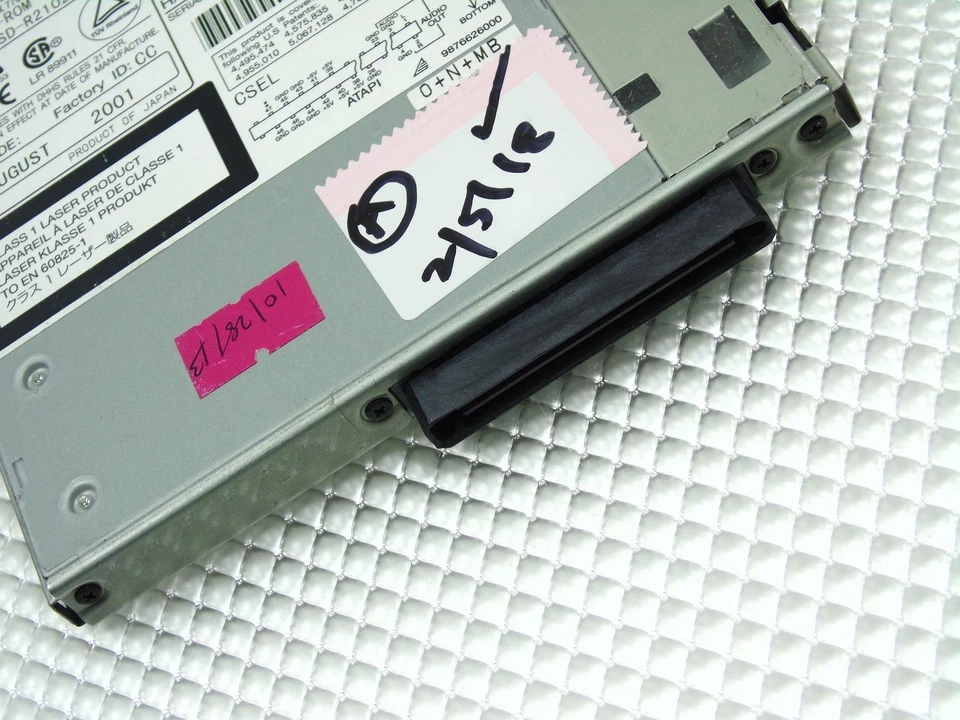 Notebook Compaq DVD-ROM/CD-RW Combo Drive Moldura Preta - SD-R2102 - Imagem 4 de 4