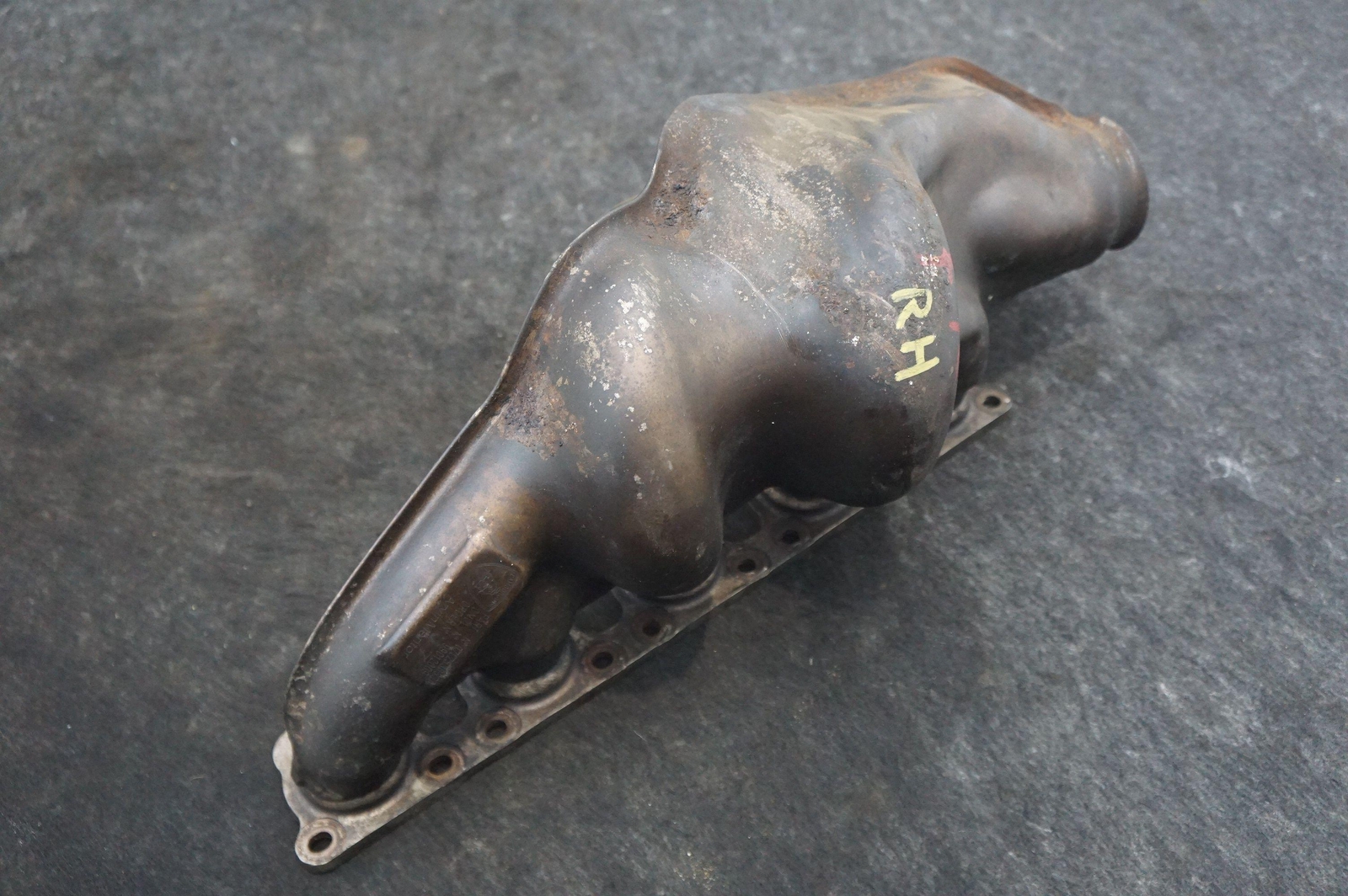 Front Right Exhaust Manifold Header 07L253033A Lamborghini Gallardo Spyder 2008
