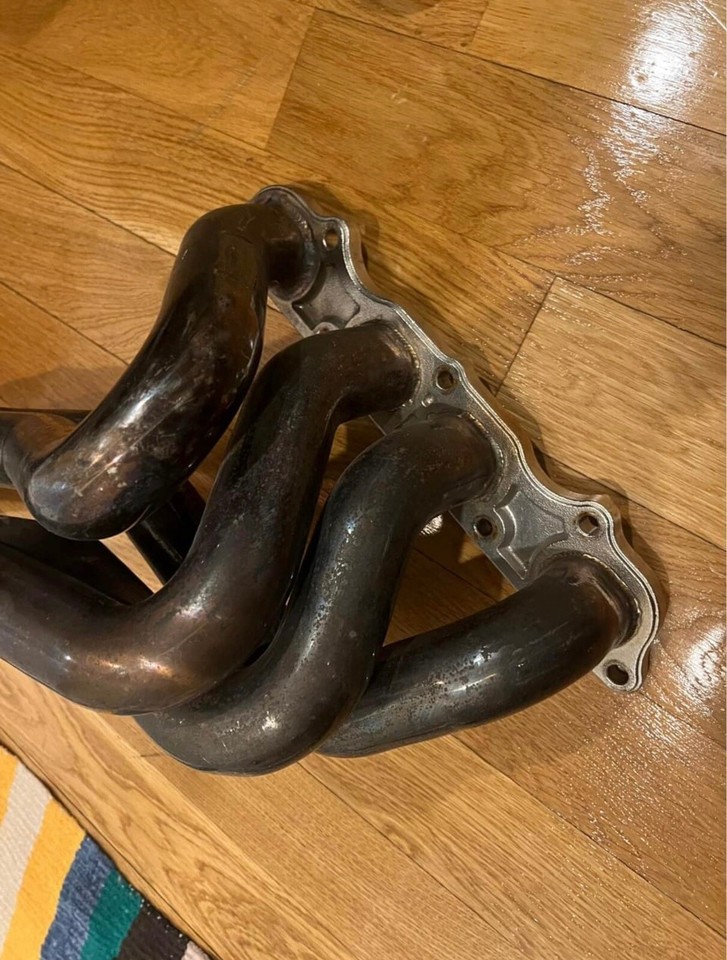 Invidia Racing Header Exhaust Manifold for Honda S2000 20002009 Used
