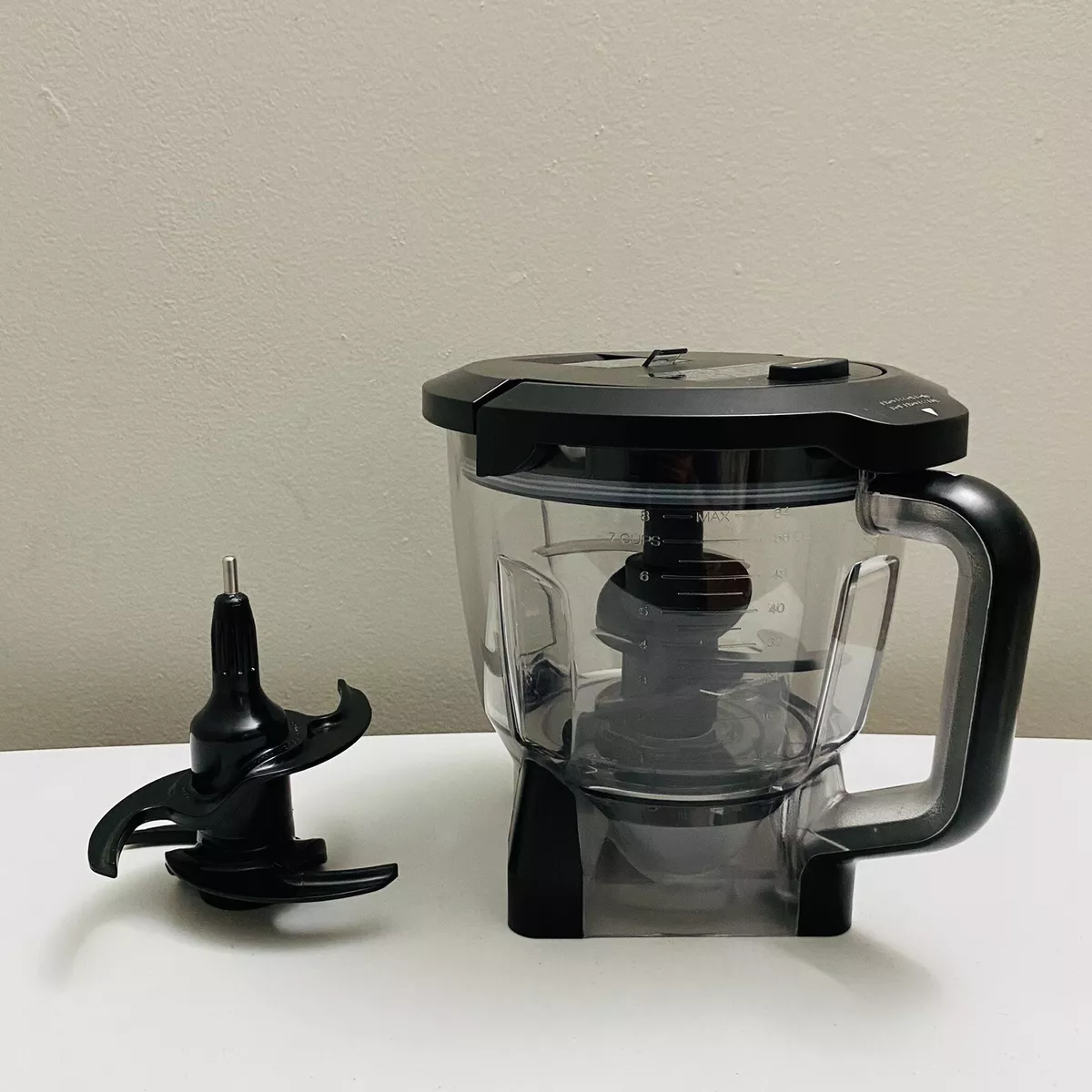 HELP! How do I get my Ninja blender cap to unscrew from the cup?