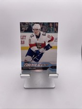 2016-17 Upper Deck Young Guns Denis Malgin Rookie #233 Florida Panthers