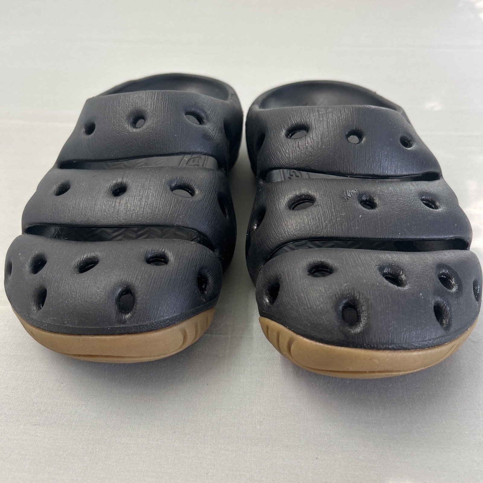 Keen Sandalo Uomo Taglia 9 Yogui Arts Zoccoli Slip On Scarpa Nera