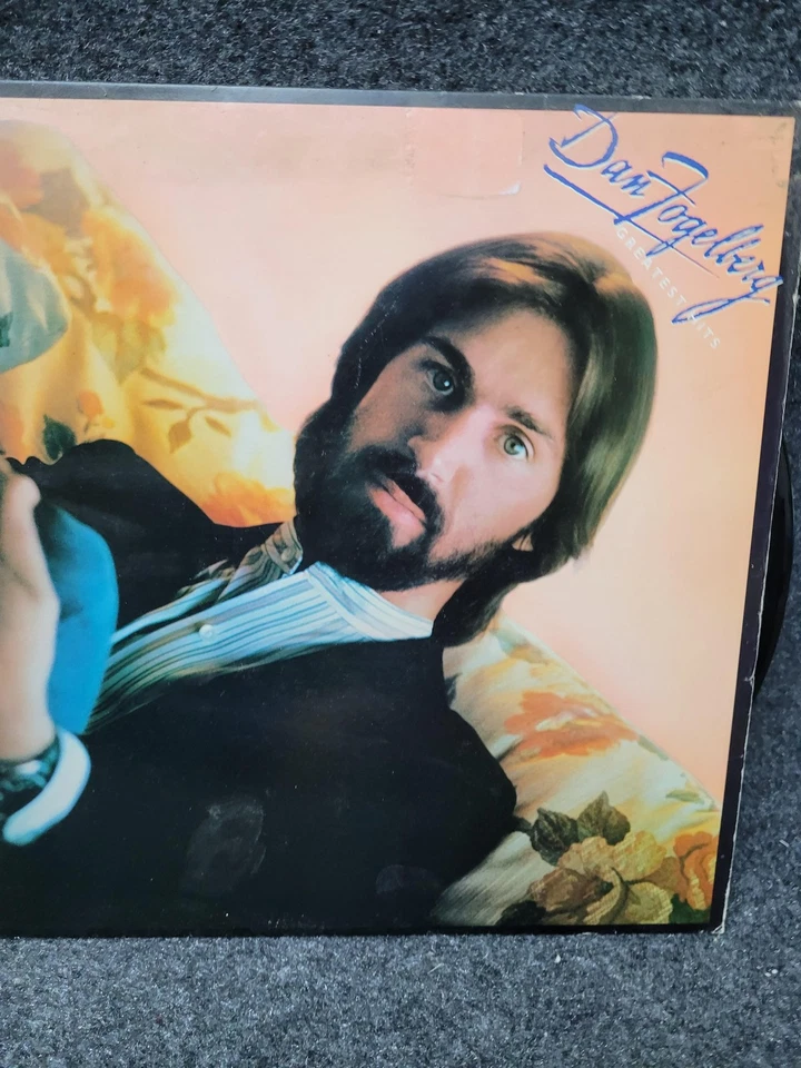 Vintage Dan Fogelberg Vinyl Record Greatest Hits LP Full Moon Epic 1982 Rock Foto 3 de 4