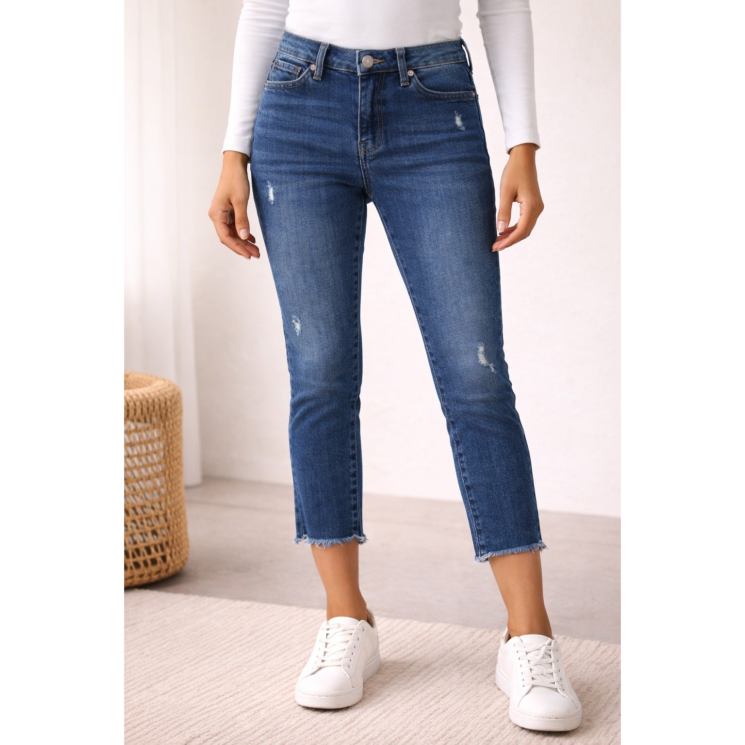 Nicole Miller Soho High Rise Skinny Crop Jeans 4 Waist 29 Raw Hem Distressed