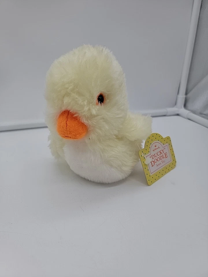VTG Rare Hallmark Cards 5" Pale Yellow Ducky Doodle Sewn Toy Plush Soft Toy 1983 - Image 2 of 4