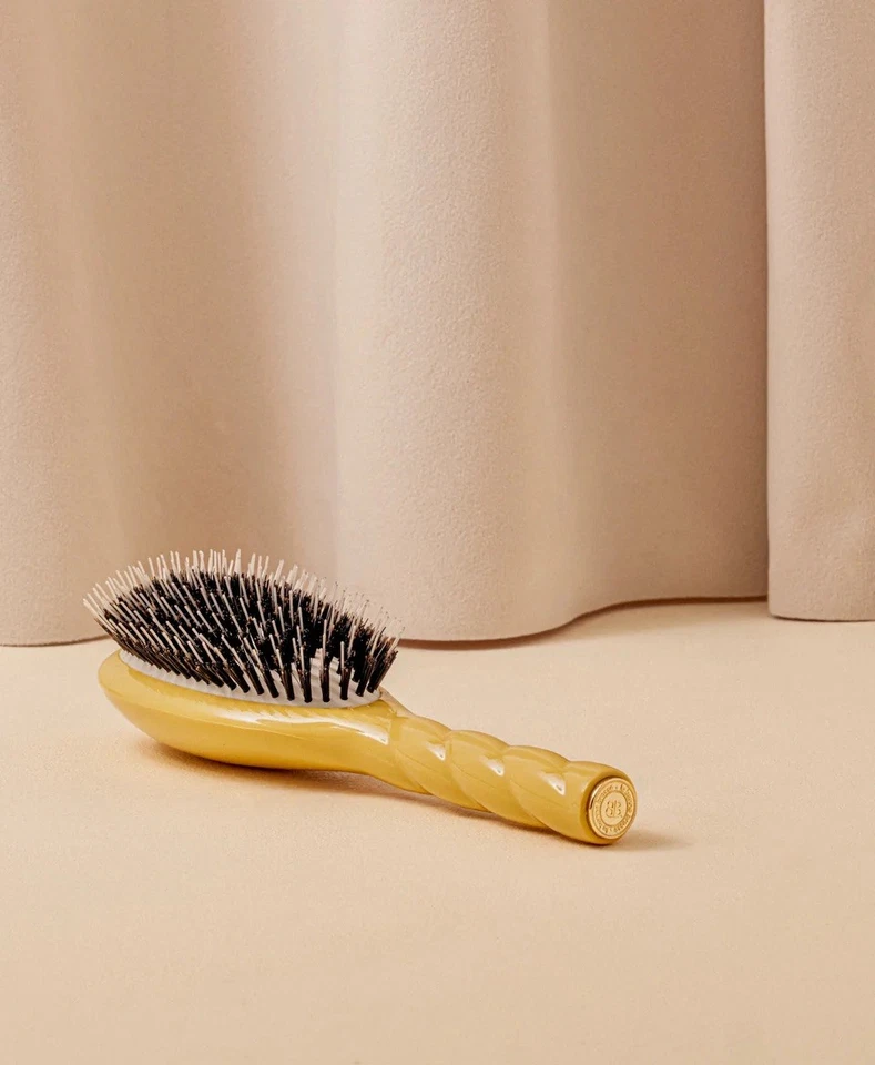 Cepillo La Bonne Brosse N. 02 Essential Do It All amarillo NUEVO jabalí y cerdas de nailon Foto 3 de 4