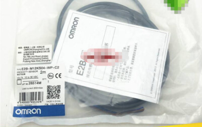 Z 1PCS NEW OMRON Proximity switch E2B-M12KS04-WP-C2