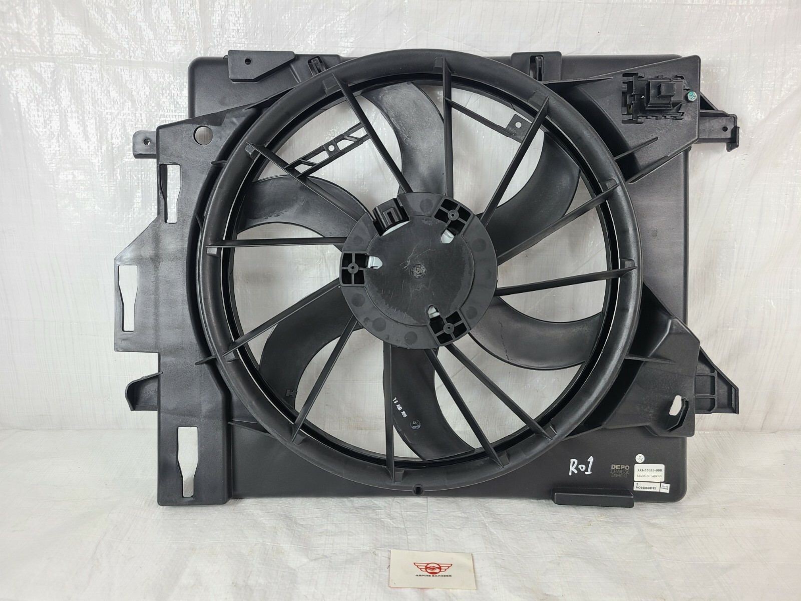 Dodge Grand Caravan A/C Radiator Fan Chrysler Town & Country 2008 2009