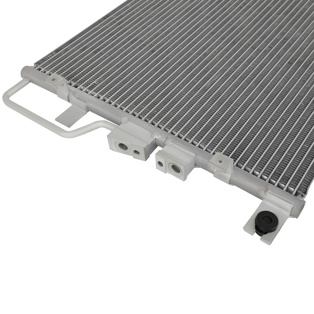 Cooling Fan and Radiator Condenser Assembly For 2016-2017 Chevrolet Equinox 2.4L