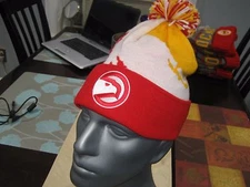 MENS ATLANTA HAWKS RETRO Mitchell & Ness Winter BEANIE HAT PAINT SPLATTER  NWT