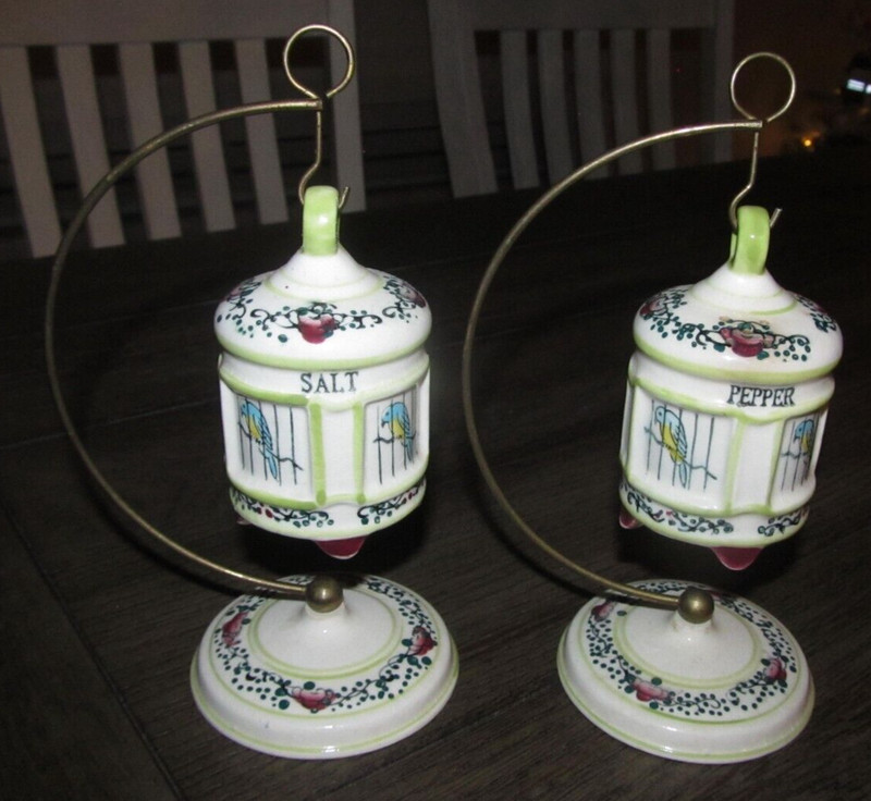 VINTAGE Japan Porcelain & Metal Stands Bird Cage BIRDCAGE SALT & PEPPER SHAKERS