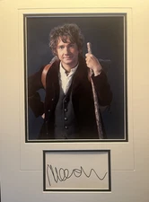MARTIN FREEMAN - BILBO BAGGINS - THE HOBBITT - SIGNED DISPLAY