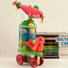 Bird's Music Car PS704 Wind-up Action Toy Metal Resin Paper 90mm x 80mm x 160mm