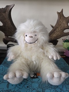 Jellycat Yani Yeti YAN2YET Retired Ery rare Soft Toy