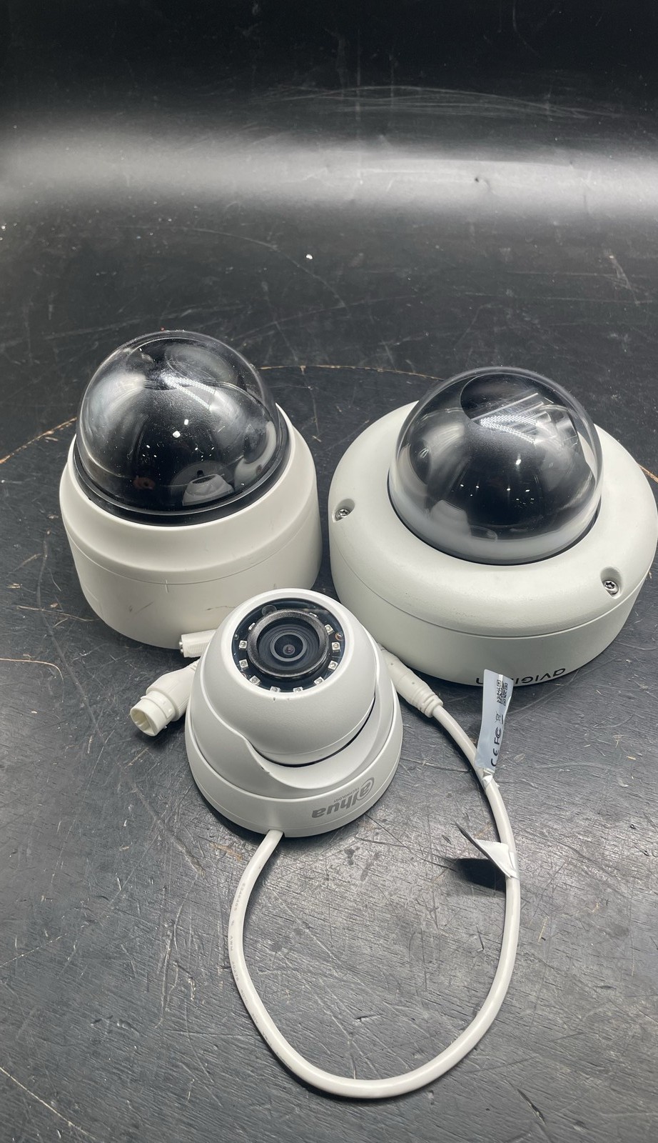 Cctv Lot Of 3