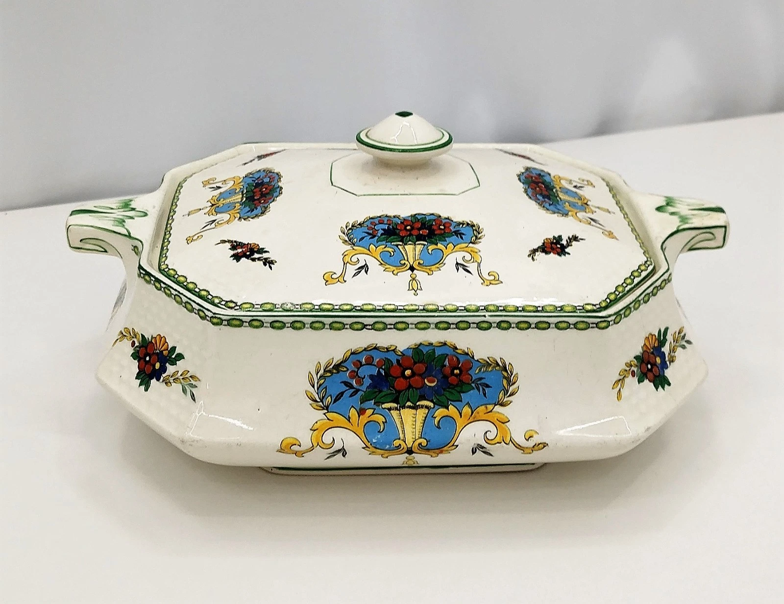 Mayfair Pottery 1920s–1930s Covered Tureen