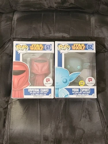 Funko Pop! Vinyl: Star Wars Yoda  (Glow) -  Imperial Guard Walgreens Exclusive