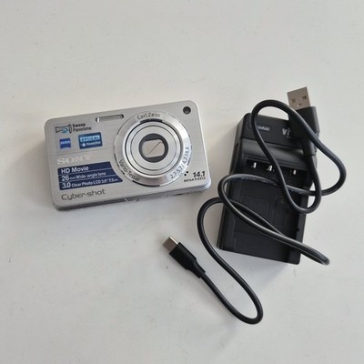 Sony Cyber-Shot DSC-W560 Digitalkamera Grau Silber Camera Kompakt W 560