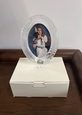 Mikasa Polished Portraits Crystal Oval Picture Frame QQ100/577 Japan 6 1/4" x 5
