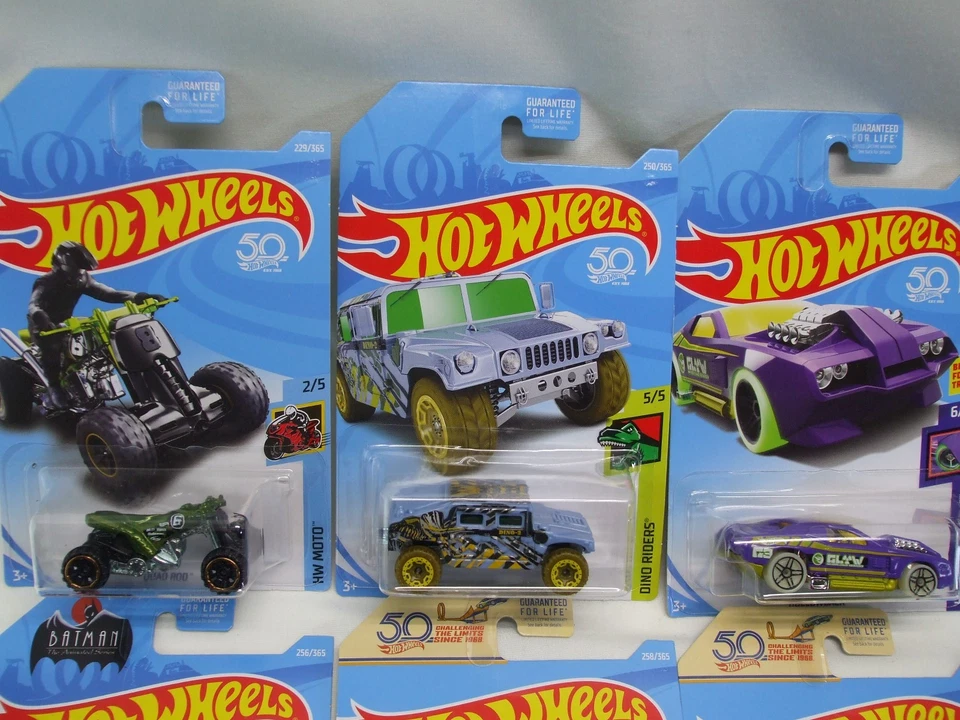 Hot Wheels 2017 varios vehículos lote de 10 Tesla Ford GT Batman Quad Rod Humvee Foto 2 de 4