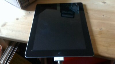 Black Apple iPad 2 16GB WiFi A1395 2nd Generation Very Good Condition ...