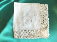 VINTAGE EMBROIDERED IVORY LINEN BRIDAL HANDKERCHIEF WITH CROCHETED EDGE