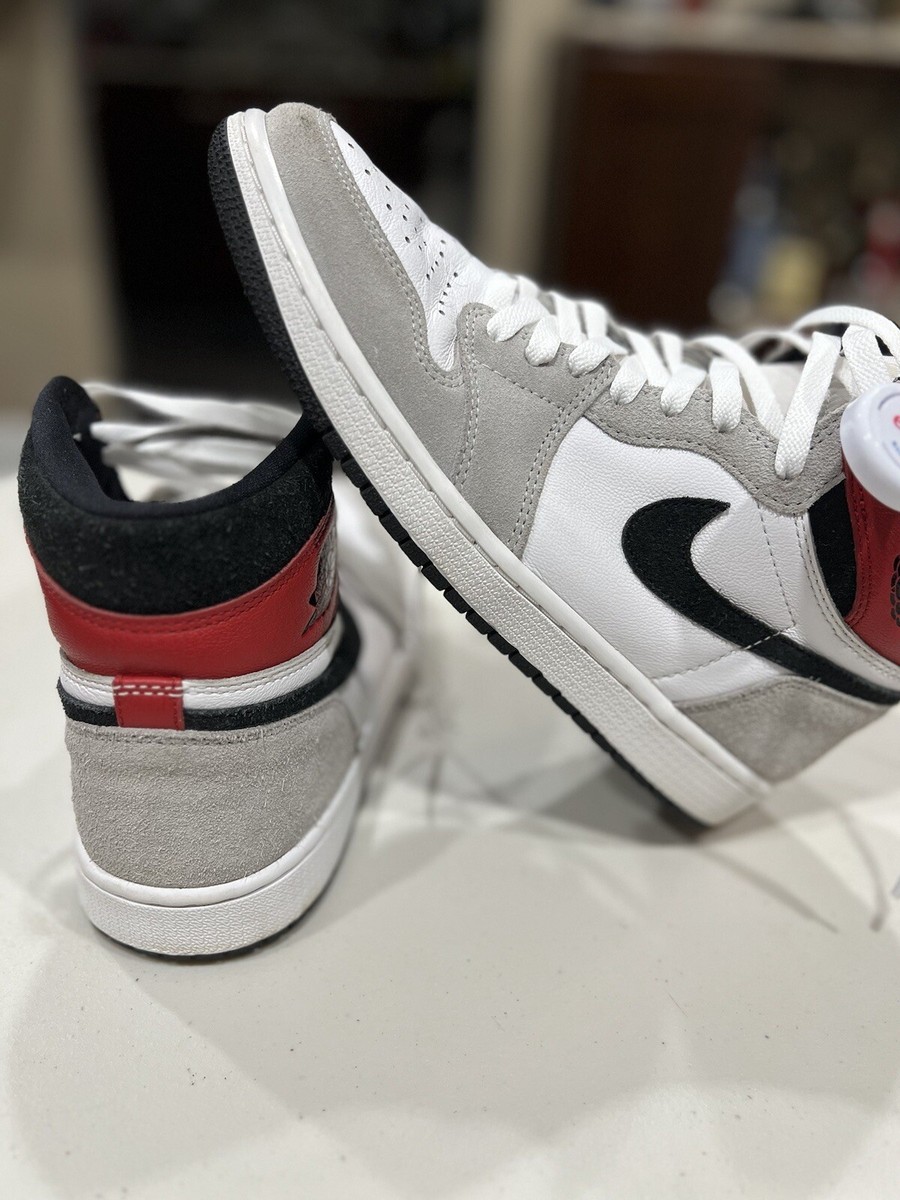 USED mens size 8.5- Jordan retro high OG 555088-126 smoke  display picture 3