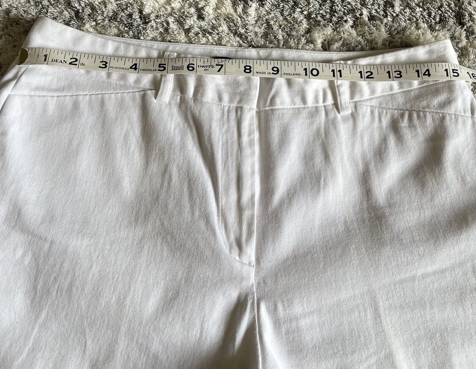 White Briggs New York Size 10 Women’s Capri Pants - image 6