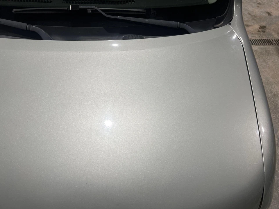 2009 - 2010 Nissan Cube Chrome Silver Metallic-KY0 Hood Panel Foto 4 de 4