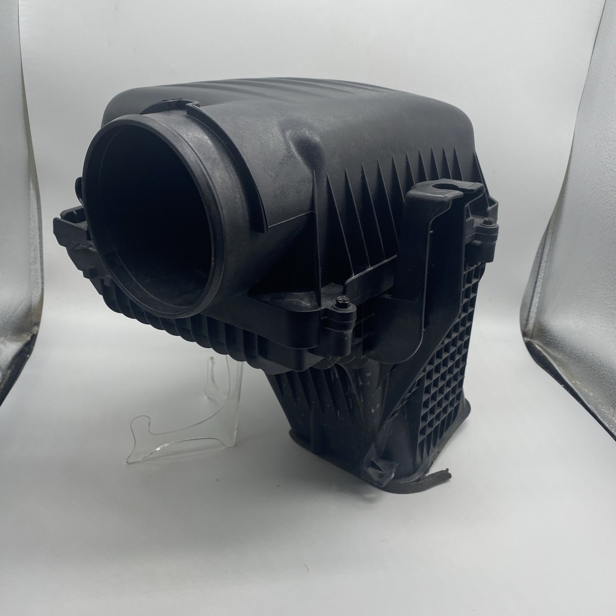 2014 Dodge Challenger 5.7L V8 OEM Air Cleaner Air Box 68239826AA