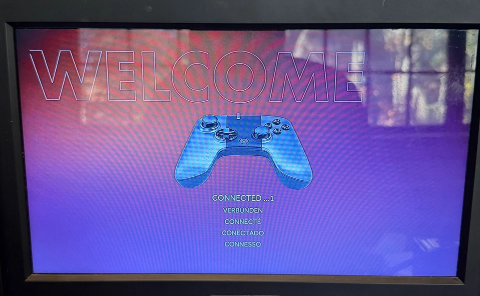 Игровая консоль и контроллер OUYA с дополнительной коробкой контроллера в комплекте - Изображение 4 из 4