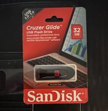 SanDisk Cruzer Glide 32GB USB 2.0 USB-A Flash Drive Retractable, Black/Red