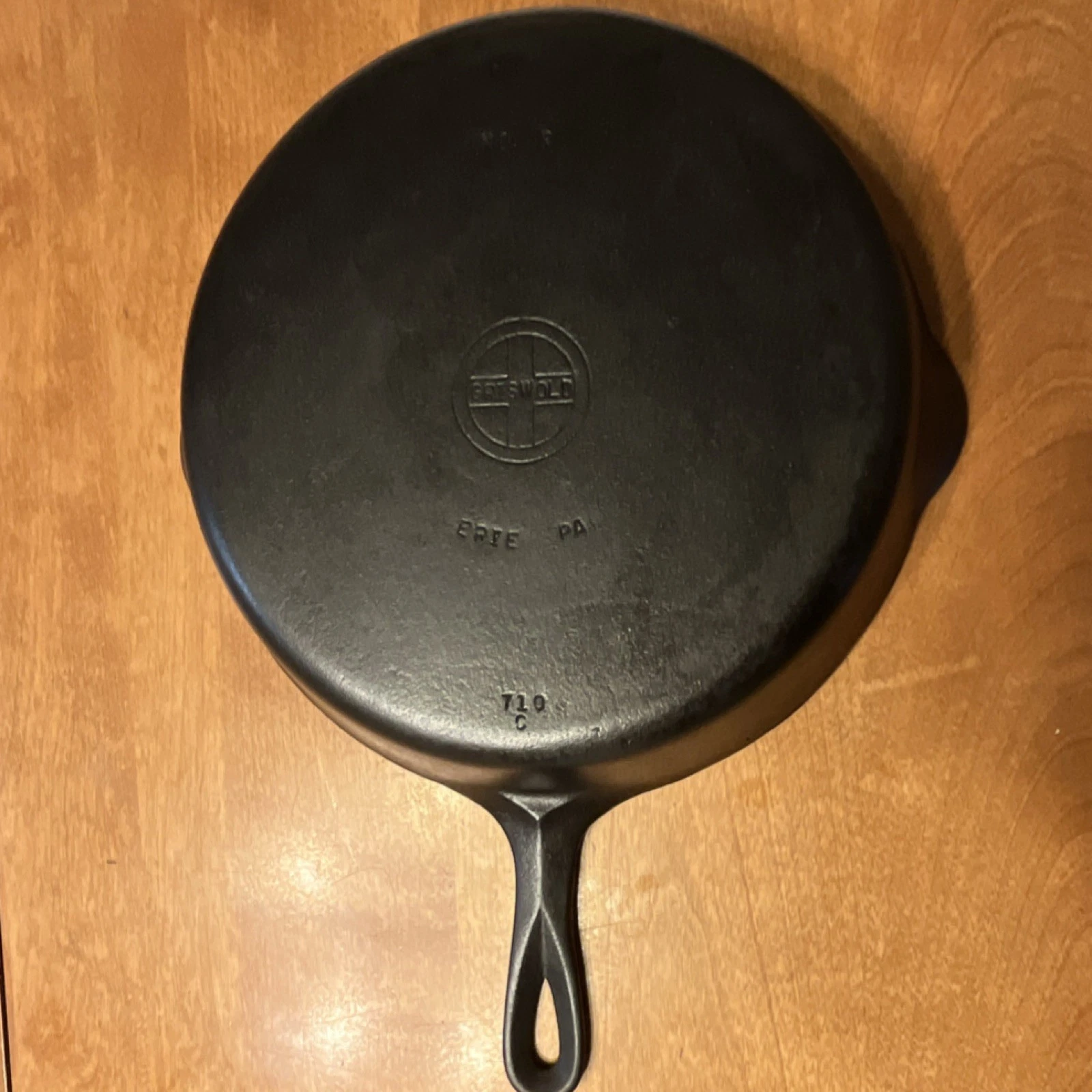 Griswold Cast Iron Skillet No. 9 Erie PA Frying Pan Vintage Kitchen Cookware