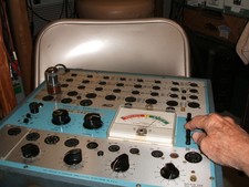 (1) Sylvania 6SN7WGT Vintage Audio Radio TV VACUUM TUBE  Tested on a B&K  707